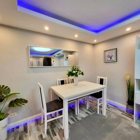 Studio Delux Giurgiu ภายนอก รูปภาพ