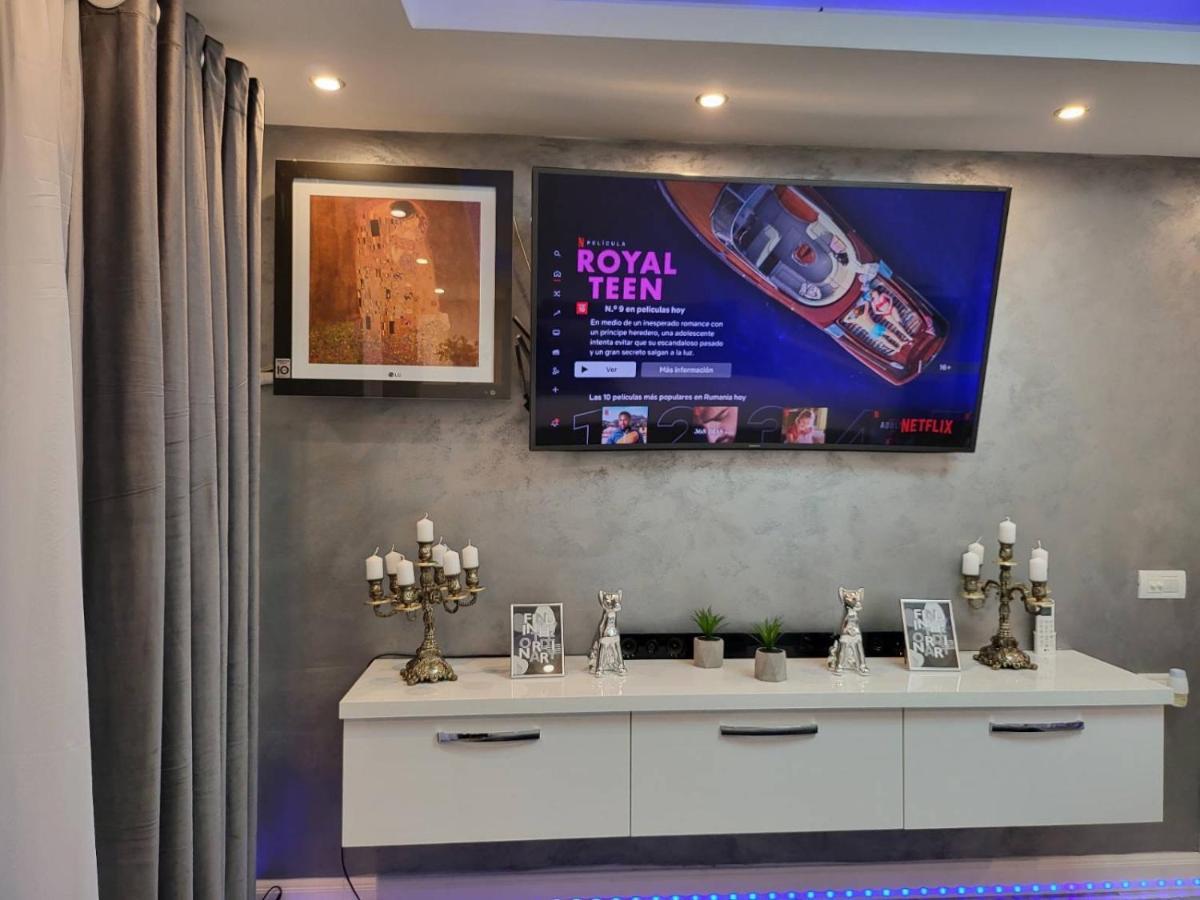 Studio Delux Giurgiu ภายนอก รูปภาพ